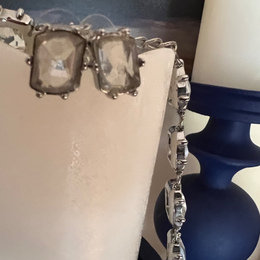 Necklace and earring set - Picture 2 of 5